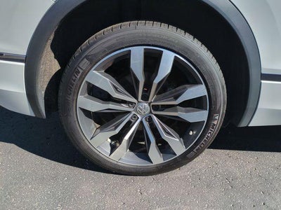 2019 Volkswagen Tiguan 2.0T SEL Premium R-Line 4MOTION