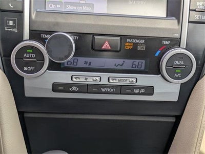 2012 Toyota Camry Hybrid 4dr Sdn XLE (Natl)