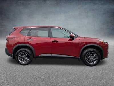 2023 Nissan Rogue FWD S *Ltd Avail*
