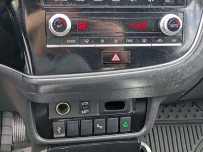 2020 Mitsubishi Outlander ES S-AWC