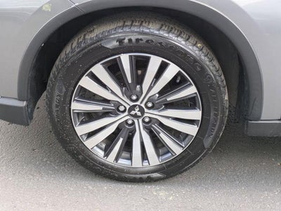 2020 Mitsubishi Outlander ES S-AWC