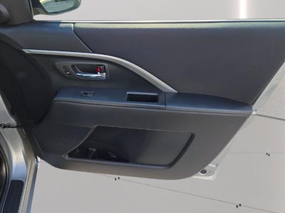 2013 Mazda Mazda5 4dr Wgn Auto Sport