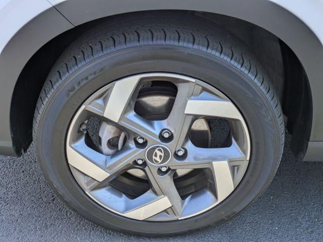 2023 Hyundai VENUE Limited IVT