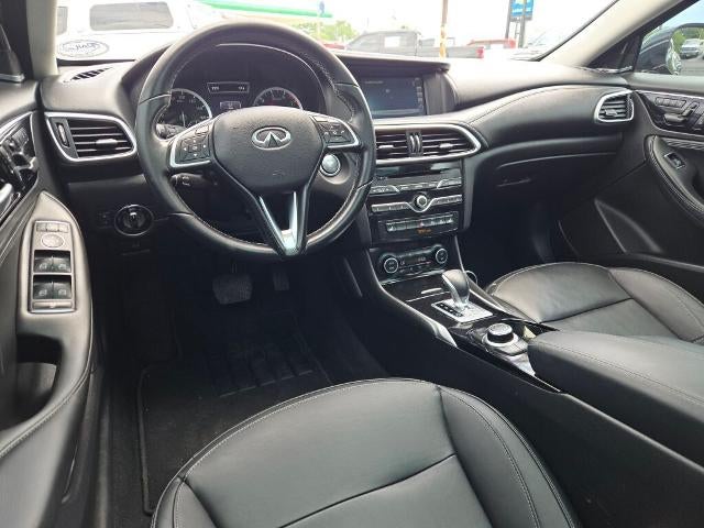 2018 INFINITI QX30 Premium AWD