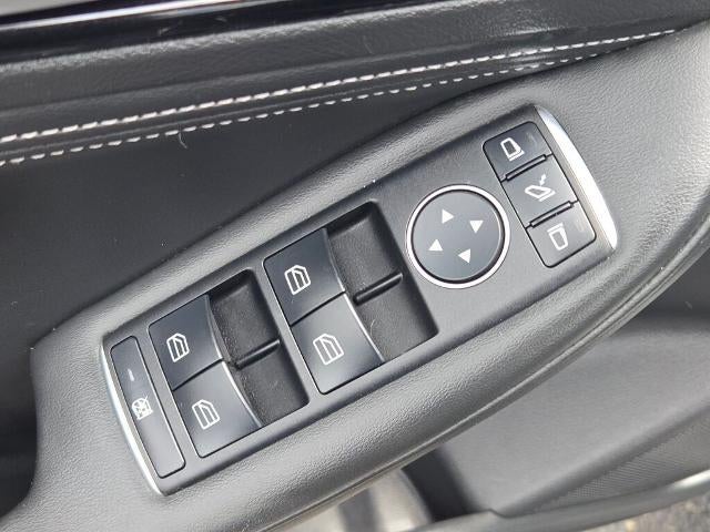 2018 INFINITI QX30 Premium AWD