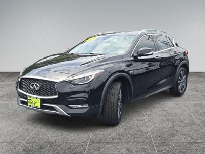 2018 INFINITI QX30 Premium AWD