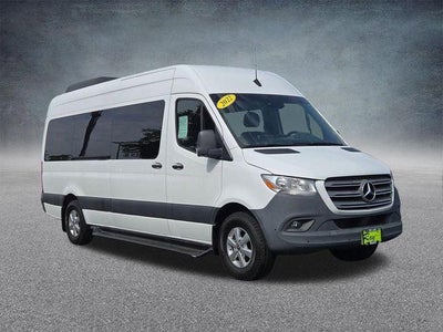 2022 Mercedes-Benz Sprinter Passenger Van 2500 High Roof V6 170" RWD