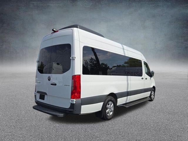 2022 Mercedes-Benz Sprinter Passenger Van 2500 High Roof V6 170" RWD