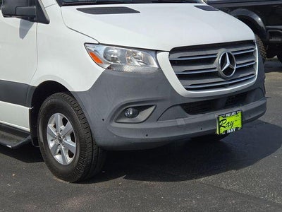 2022 Mercedes-Benz Sprinter Passenger Van 2500 High Roof V6 170" RWD