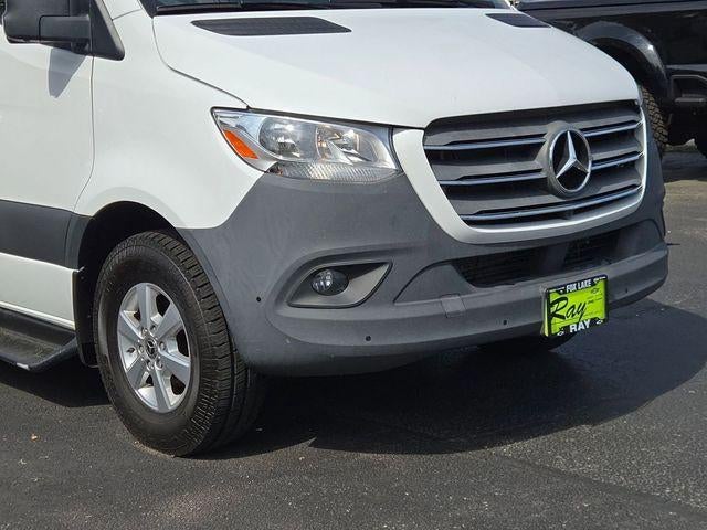 2022 Mercedes-Benz Sprinter Passenger Van 2500 High Roof V6 170" RWD