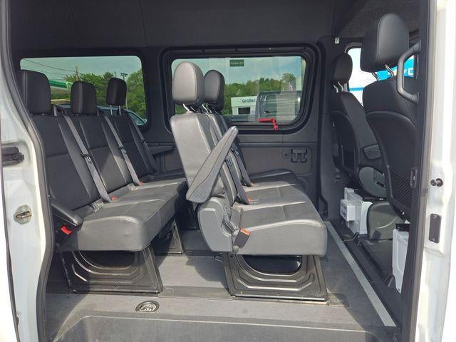 2022 Mercedes-Benz Sprinter Passenger Van 2500 High Roof V6 170" RWD