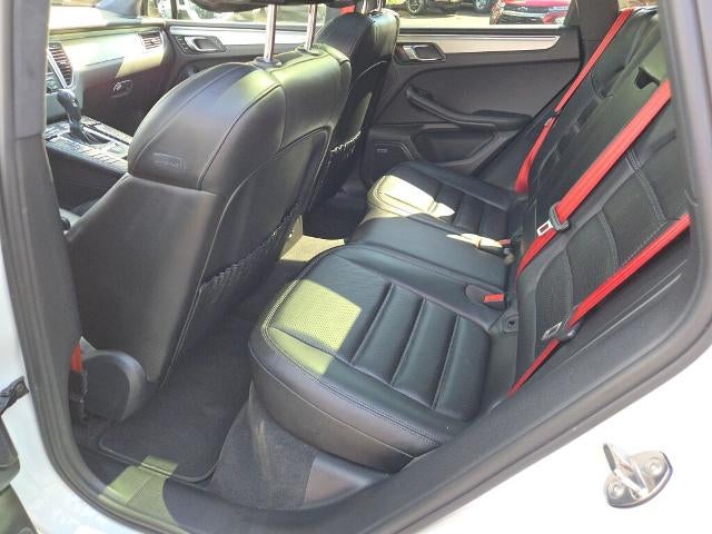 2015 Porsche Macan AWD 4dr Turbo