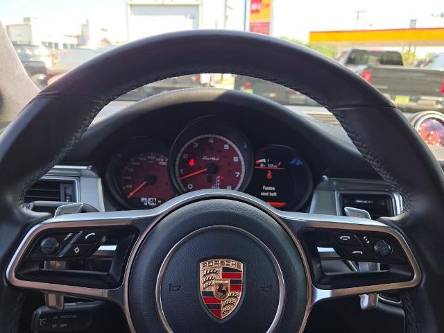 2015 Porsche Macan AWD 4dr Turbo