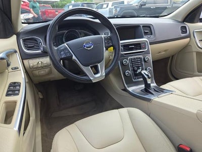 2014 Volvo S60 4dr Sdn T5 Premier FWD