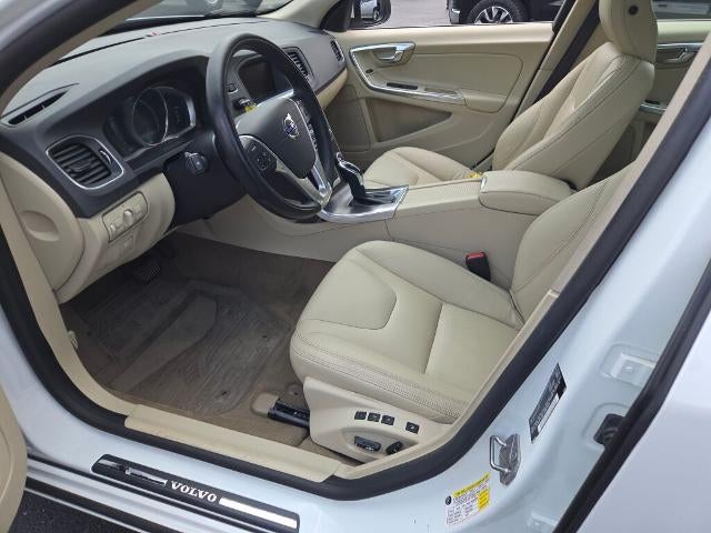 2014 Volvo S60 4dr Sdn T5 Premier FWD