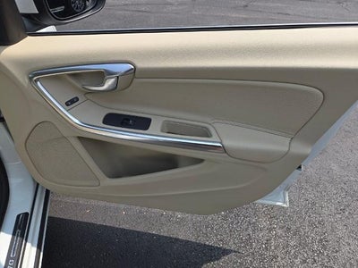 2014 Volvo S60 4dr Sdn T5 Premier FWD
