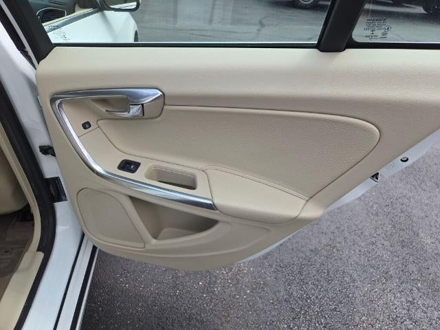 2014 Volvo S60 4dr Sdn T5 Premier FWD