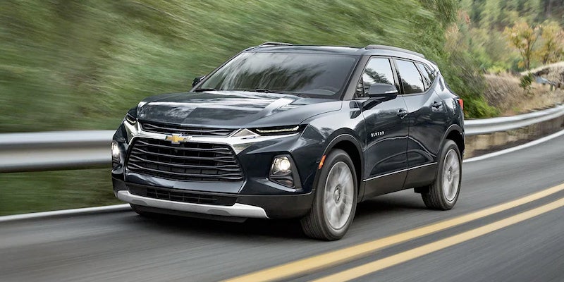 2022 Chevrolet Blazer running on highway img