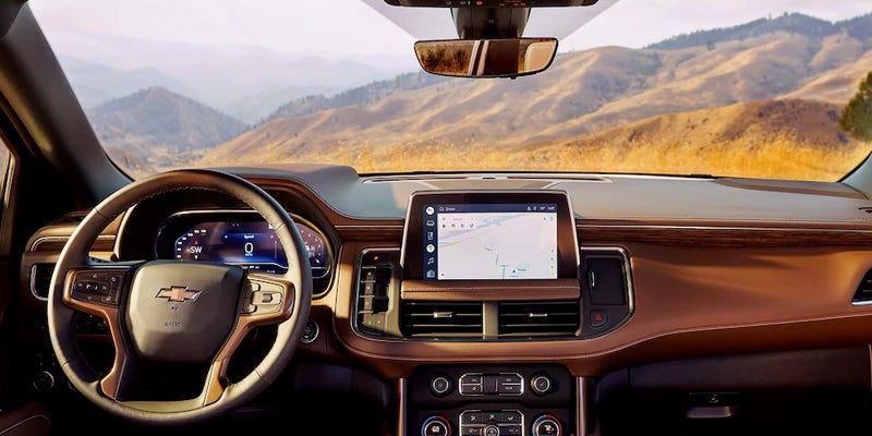 2022 Chevy Suburban interior img