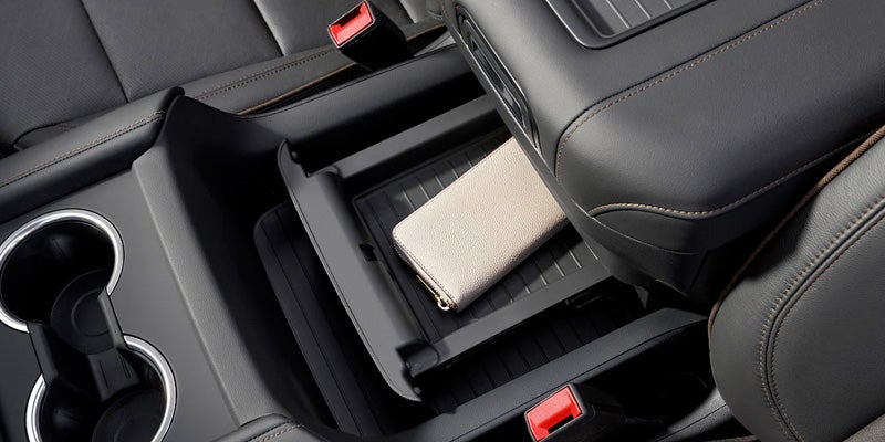 2022 Chevy Suburban cup holder img