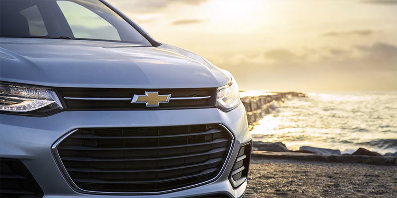 2022 Chevrolet Trax front
